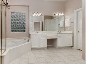 146 E Northcastle Circle, The Woodlands TX 77384