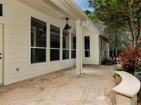 146 E Northcastle Circle, The Woodlands TX 77384