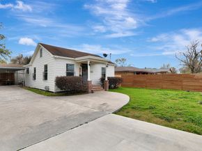 7714 Helmers Street, Houston TX 77022