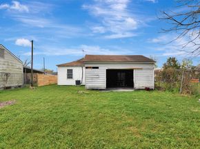 7714 Helmers Street, Houston TX 77022