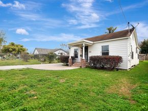 7714 Helmers Street, Houston TX 77022