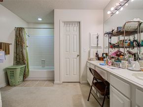 1634 Ridgebriar Drive, Houston TX 77014