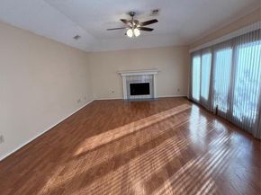 4027 W Summit Valley Drive, Houston TX 77082