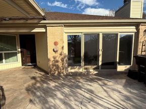 4027 W Summit Valley Drive, Houston TX 77082