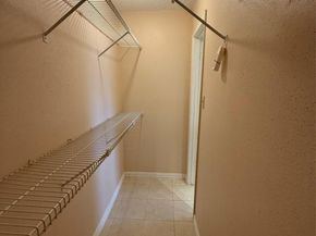 4027 W Summit Valley Drive, Houston TX 77082