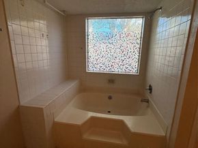 4027 W Summit Valley Drive, Houston TX 77082