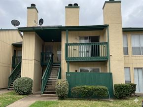 1516 Bay Area Boulevard P20, Houston TX 77058