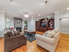 2426 Tackaberry Street, Houston TX 77009