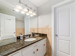 2426 Tackaberry Street, Houston TX 77009