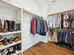 920 W 25th Street B, Houston TX 77008