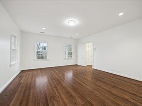 2440 Inwood Drive, Houston TX 77019