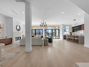 963 W 41st Street, Houston TX 77018