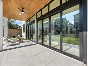 963 W 41st Street, Houston TX 77018