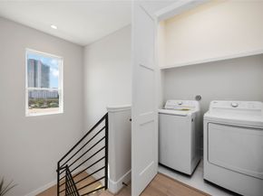 2507 N Macgregor Way, Houston TX 77004