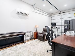 3217 Parkwood Drive, Houston TX 77021