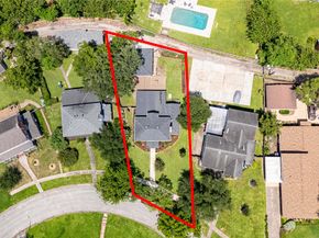 3217 Parkwood Drive, Houston TX 77021