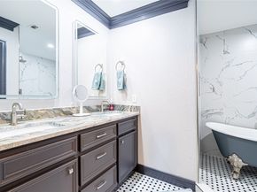 3217 Parkwood Drive, Houston TX 77021