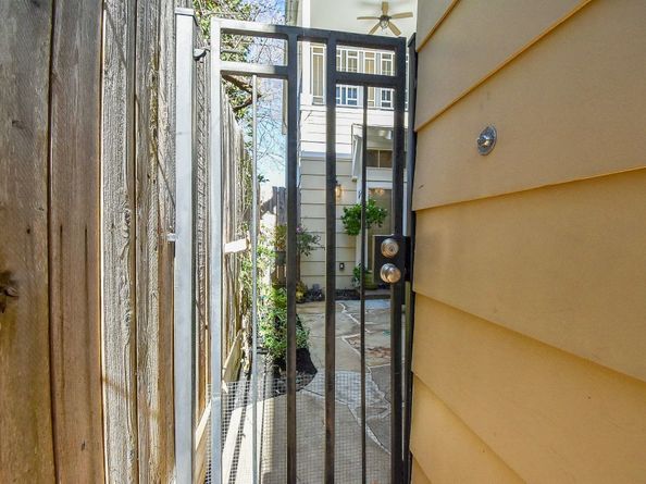 1036 Kern Street, Houston TX 77009