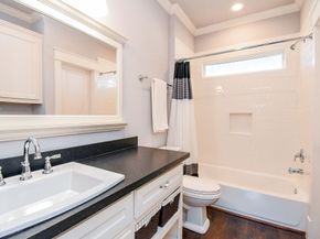 1036 Kern Street, Houston TX 77009