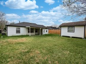 5419 Firefly Avenue, Houston TX 77017