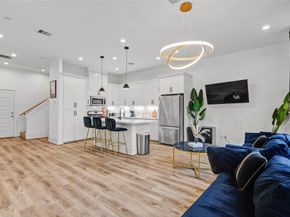 3344 Francis Street, Houston TX 77004