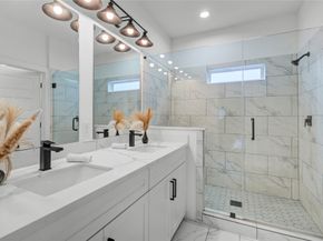 3344 Francis Street, Houston TX 77004