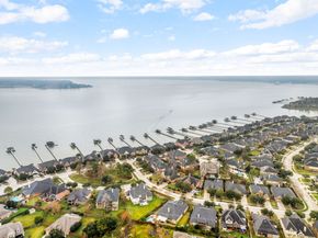 13834 Lake Livingston Drive, Houston TX 77044