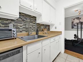 800 Post Oak Boulevard Boulevard 37, Houston TX 77056