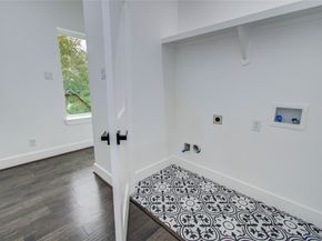 5024 Winnetka Street, Houston TX 77021