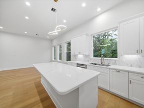 330 Janisch Road A, Houston TX 77018