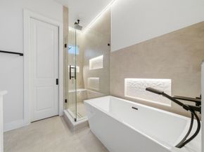 330 Janisch Road A, Houston TX 77018