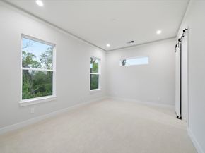 330 Janisch Road A, Houston TX 77018