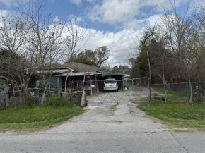 219 Dale Street, Houston TX 77060