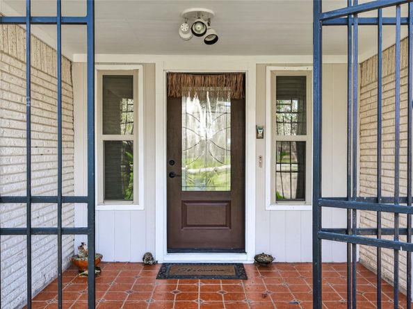 13902 Ambrose Street, Houston TX 77045