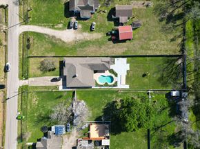 13902 Ambrose Street, Houston TX 77045