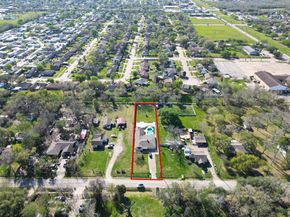 13902 Ambrose Street, Houston TX 77045