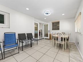 13902 Ambrose Street, Houston TX 77045