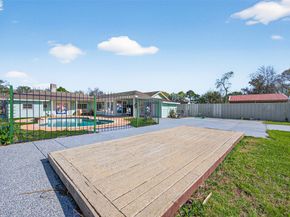 13902 Ambrose Street, Houston TX 77045