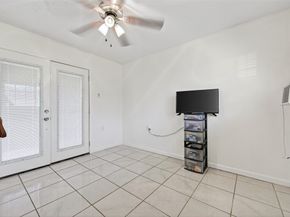 13902 Ambrose Street, Houston TX 77045