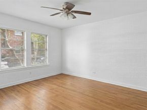 1740 Wroxton Court, Houston TX 77005