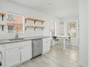 1740 Wroxton Court, Houston TX 77005