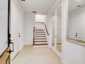 3225 Maxroy Street, Houston TX 77008