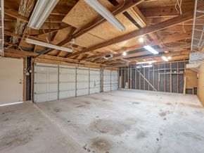 92 S Bonneymead Circle, The Woodlands TX 77381