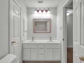 92 S Bonneymead Circle, The Woodlands TX 77381