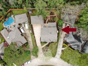 92 S Bonneymead Circle, The Woodlands TX 77381