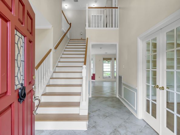 92 S Bonneymead Circle, The Woodlands TX 77381