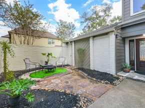 5115 Green Springs Drive, Houston TX 77066