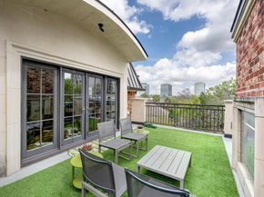 1239 Rue De La Paix Way B2, Houston TX 77056