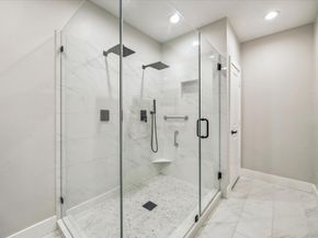 2219 Mckee Street, Houston TX 77009