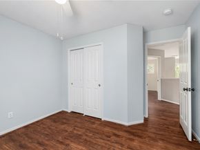 81 N Apple Springs Circle, The Woodlands TX 77382